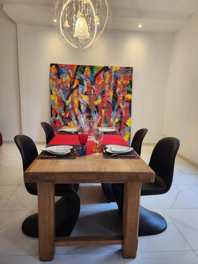 Maison Face A L'Abbaye D'Hautvillers - 2 Bedrooms 2 Bathrooms, Parking 外观 照片